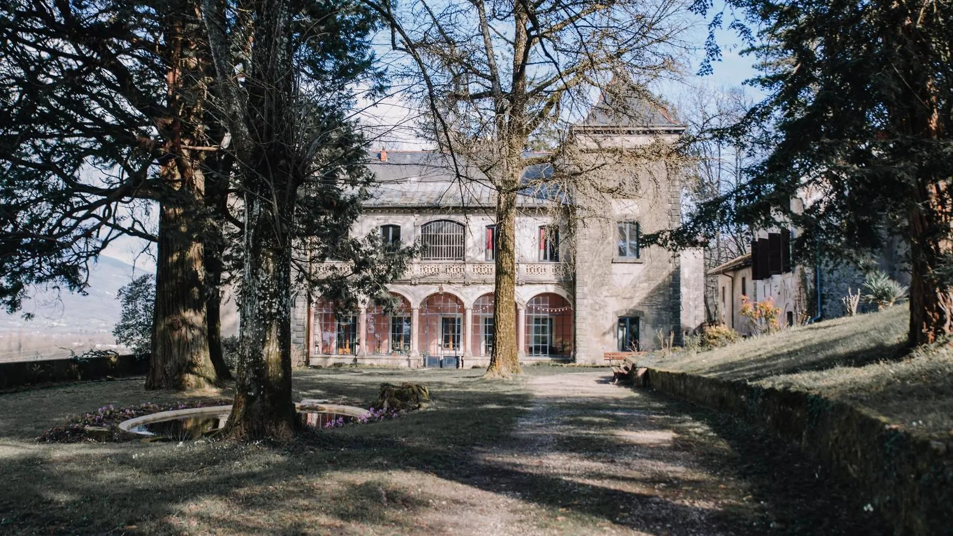 Chateau De Fortis Serrières-en-Chautagne Couette-café