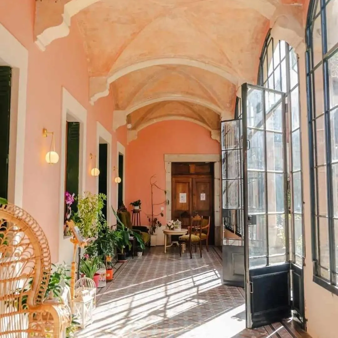Chateau De Fortis Serrières-en-Chautagne Couette-café
